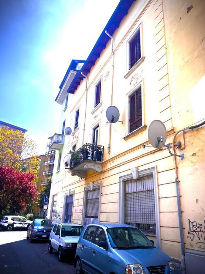 Appartamento Luxury Carrara มิลาน ภายนอก รูปภาพ
